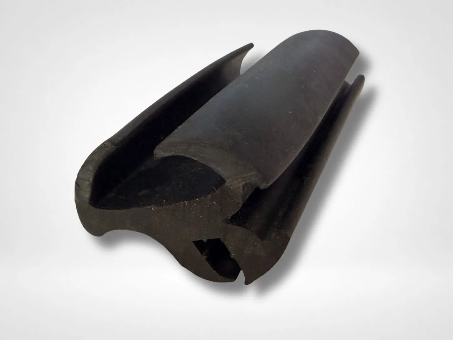 Eriba Fensterdichtung / Gummiprofil schwarz – Meterware